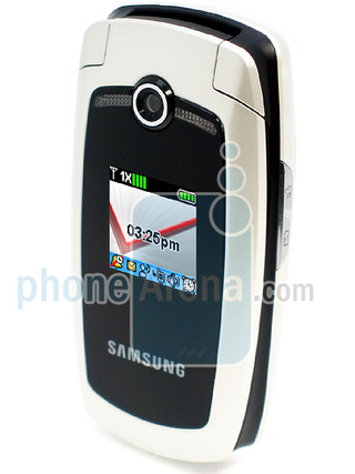 Illustration for article titled Verizon Readying a 15 Phone Barrage for the Rest of '07